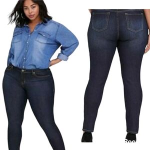 NWT Torrid High-Rise Skinny Jeans - Dark Wash  24T